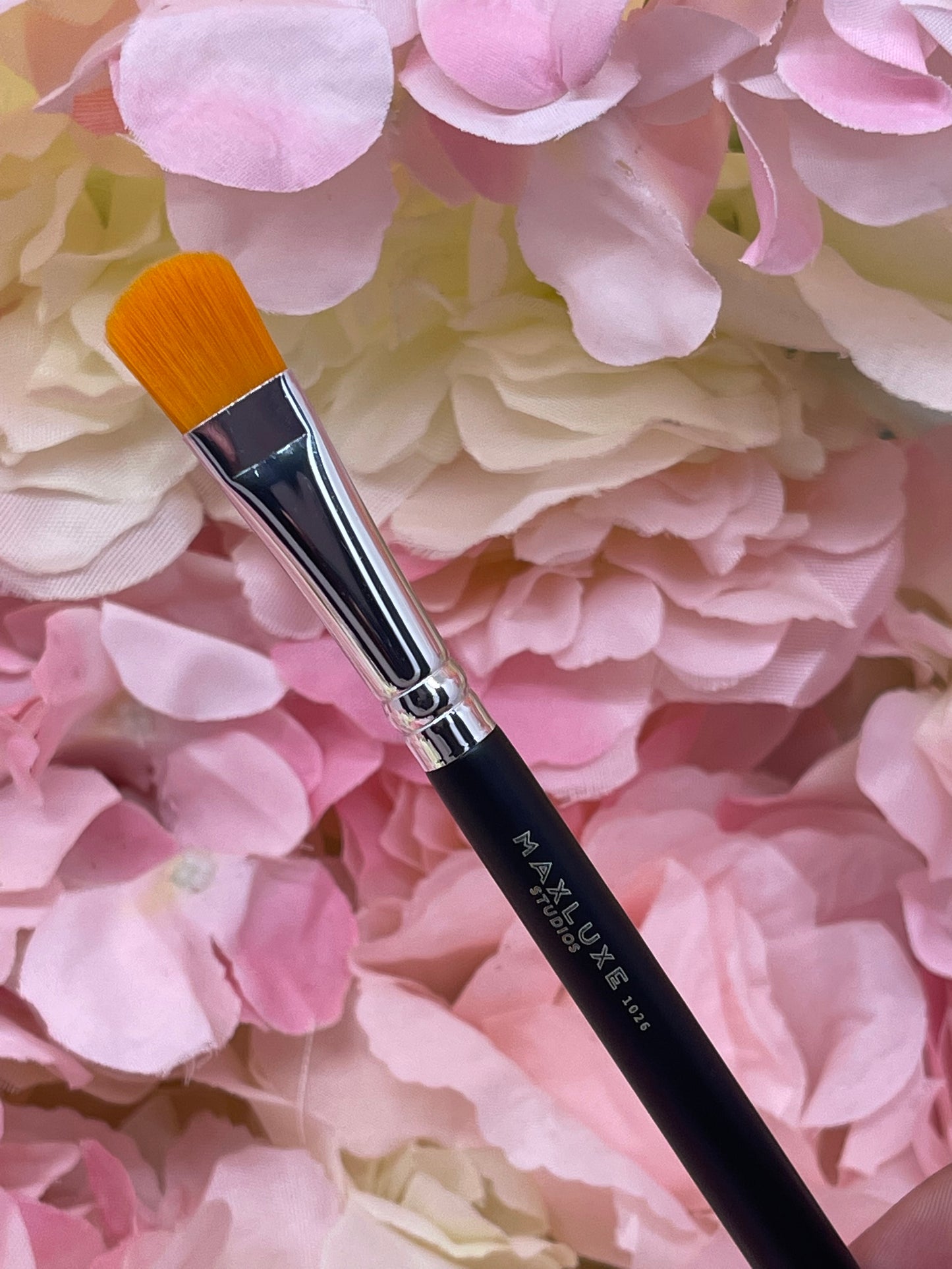 Max Carve '1026' Concealer Brush