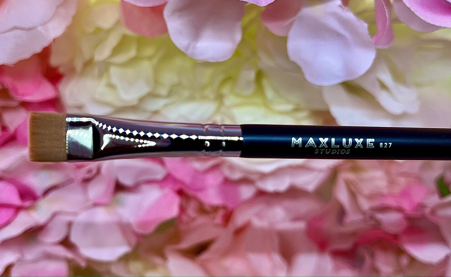 Max Exact '827' Flat Liner Brush